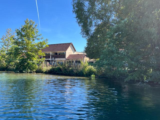 Seeblick - Hotel direkt am Itzelberger See - Ideal für Business-Leute, Durchreisende, Radler und Wanderer