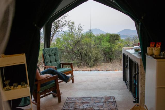 Oppiberg Glamping Tent with Mountain Views