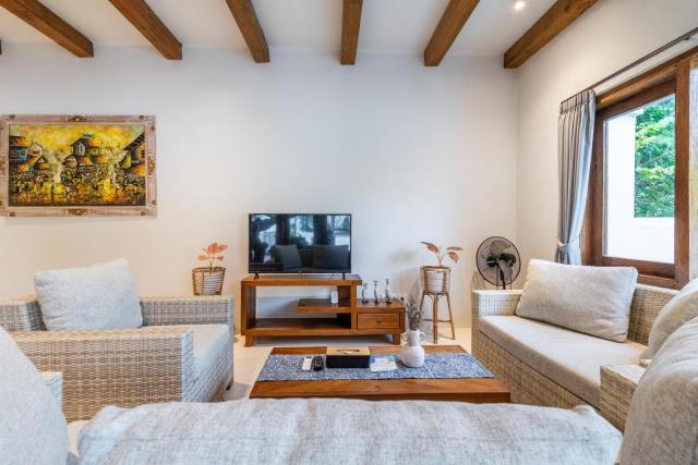 Coastal Hideaway Villa Dona w private pool