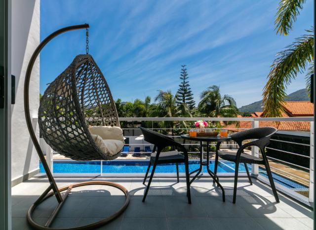 Tropical Kamala Townhouse Pool Access (KP54)