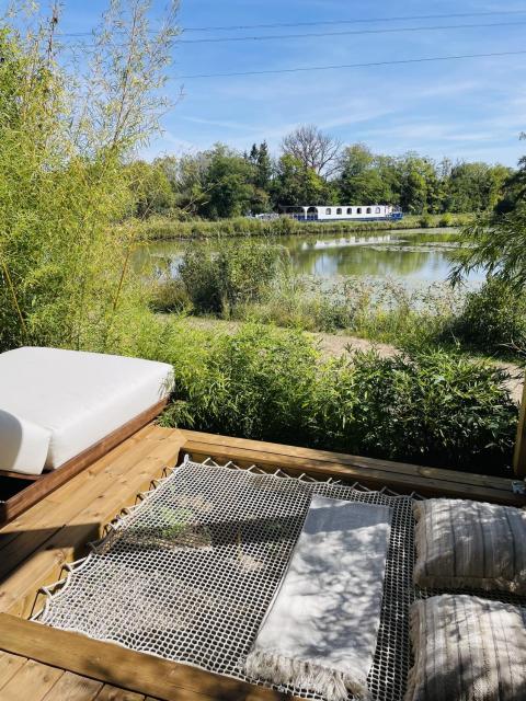 Escapade luxe avec bain nordique privatif au bord du canal