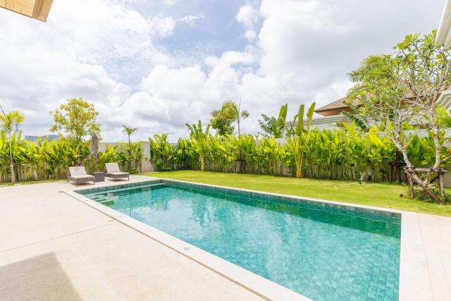 Luxury 4BR Private Pool Villa Phuket - Near Laguna, Bang Tao & Layan Beach