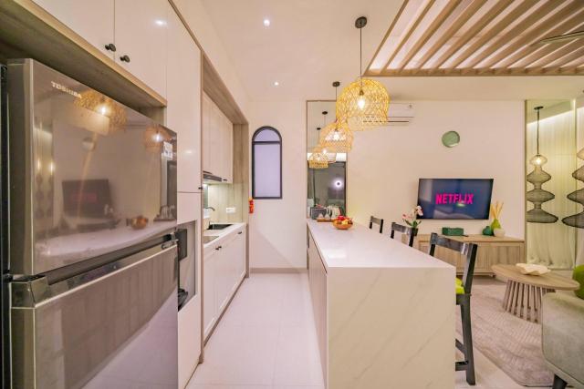 3BR villa with pool & rooftop jungle views - GF4 by TROPICALLY