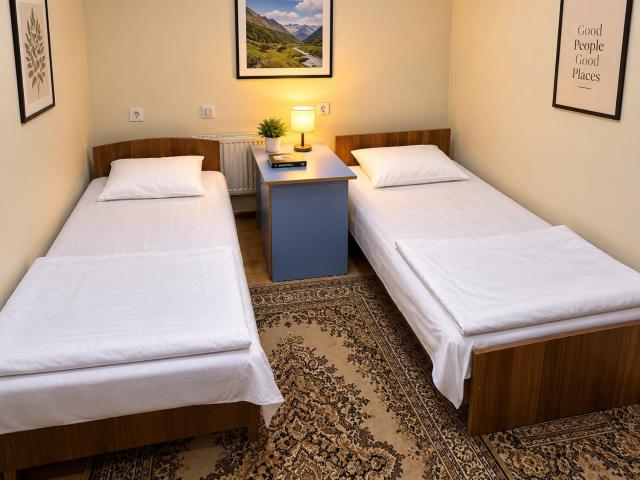 Oscar Hostel
