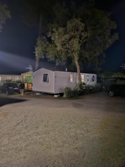 Au bord de l'eau "chez Michèle" -Camping Les Viviers-