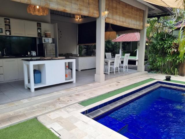 Beachside Private pool cosy Villa Seminyak