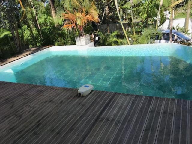 Grande maison avec jardin et piscine à Saint-Joseph