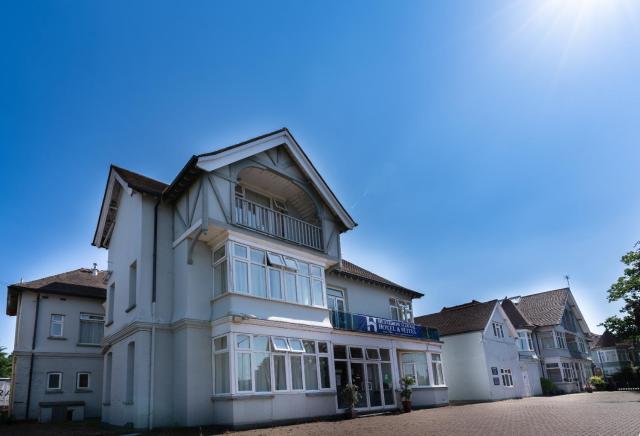 Heathrow Slough Hotel & Suites