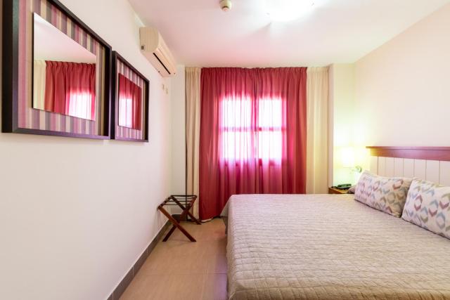 Hotel Cadiz