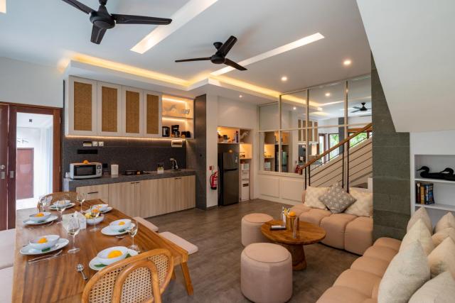 Stunning 3BD Modern Seminyak Villa with Private Pool