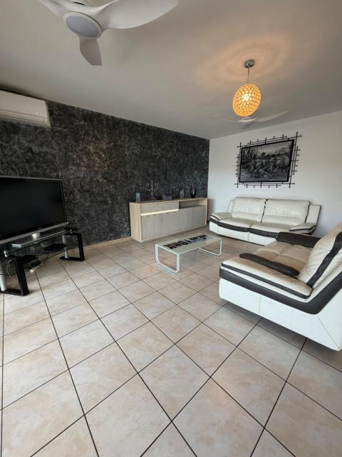 La case à Nath - Piscine chauffée et jacuzzi