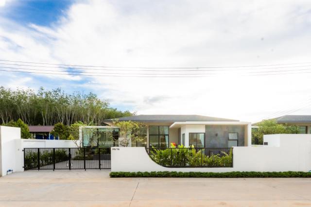 B16Willow Pool Villa Hatyai