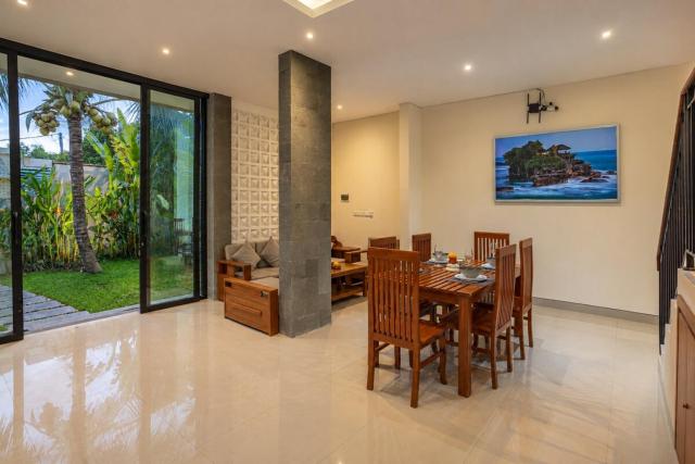 Tropical Two Bedroom Pool Villa with Green Views