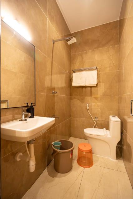 Hotel Classic Suites with Swimming Pool