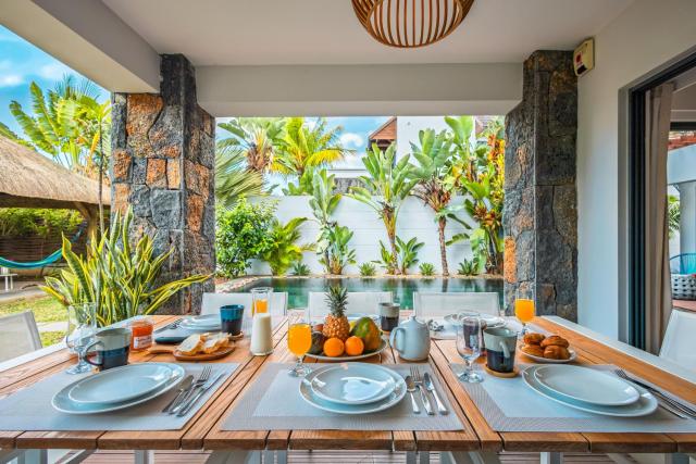 3BR Suite Villa, Private Pool Beach 5 min