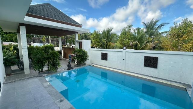 Luxury 2BR Pool Villa in Nature - 5 min drive from Airport