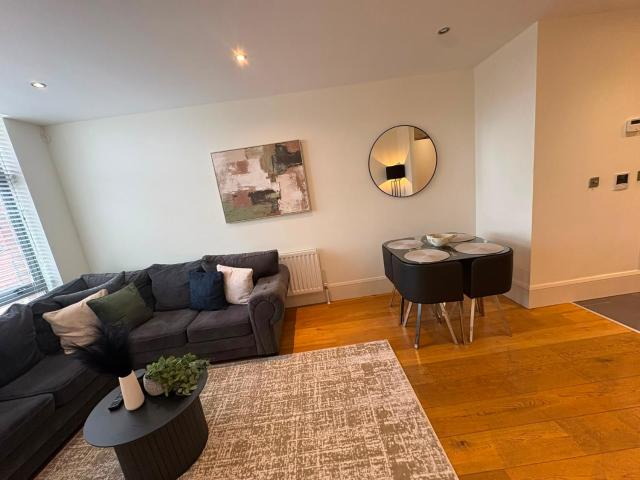 Contemporary 1-Bed Apartment in The Bakery, Ormeau Road