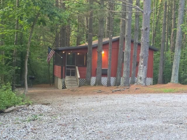 Cherokee Way at Avenwood Cabins