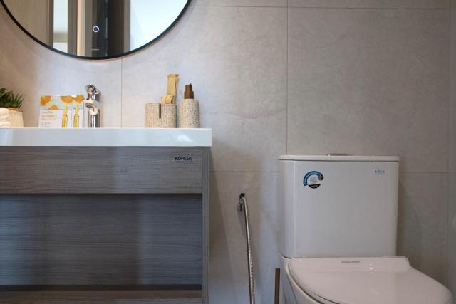 Resort-style 1BR with rooftop pool, Nai Yang