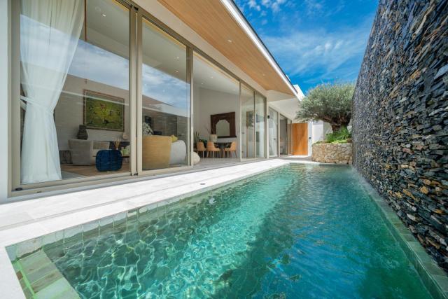 Modern Luxury 3BR Pool Villa - Stroll to Bangtao