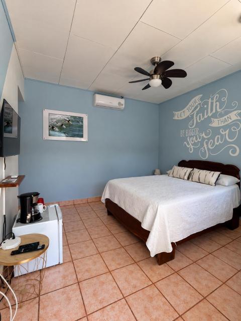 Hotel Perico Azul & Surf Camp
