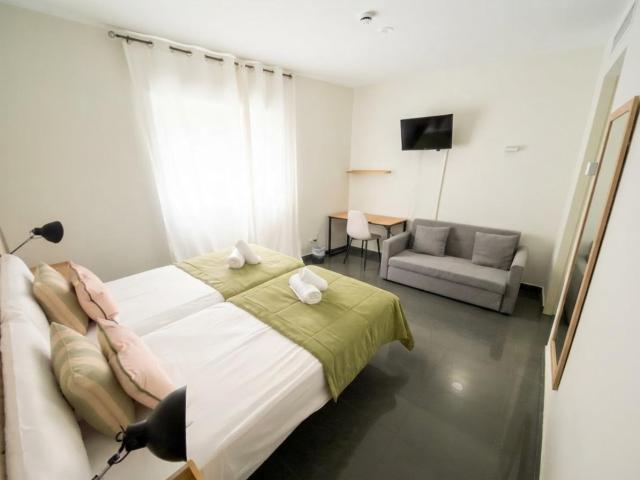 UP Hotel Velilla