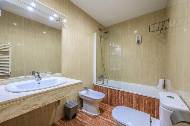 UP Hotel Velilla