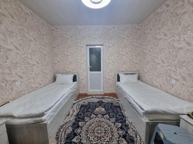 Zamin Hostel