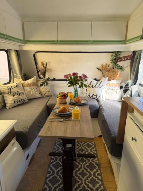 Camper bei Therme Erding - Bauernhof & Vanlife