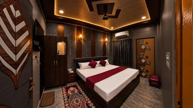 Shiv Baba Guest House
