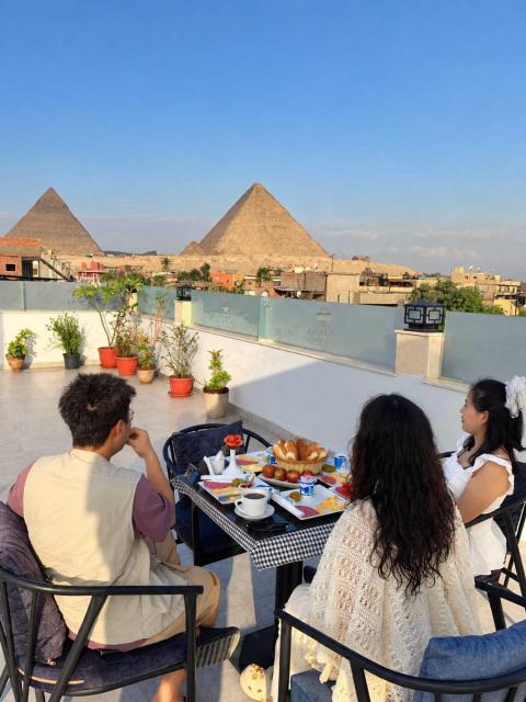 Arabian Nights Pyramids Guesthouse
