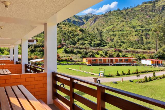 Tambo Lodge Canta