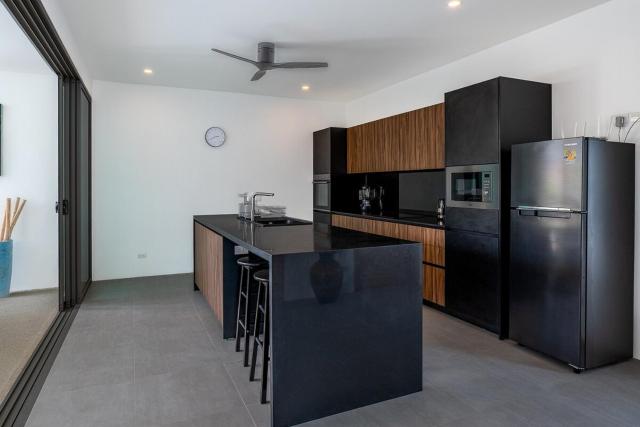 Villa Titi - 3 Pool-Access Suites, Quiet Lamai