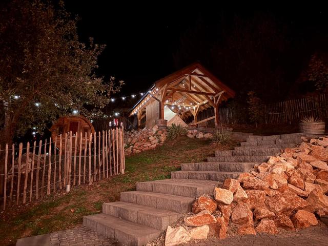 Cort - Tent - Zelt - Complex Butoaiele Transilvaniei - Cazare & SPA - Natura - Relaxare