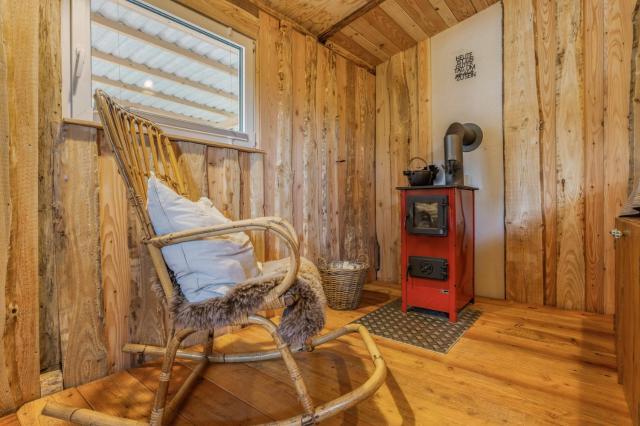 Glamping Cottage With Hot Tub