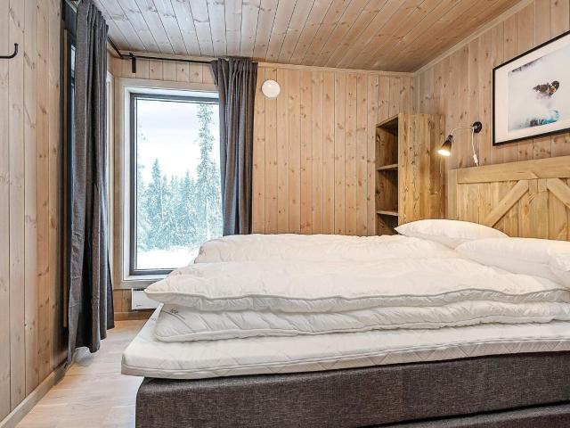 Stylish Cabin Retreat in Varden-By Traum
