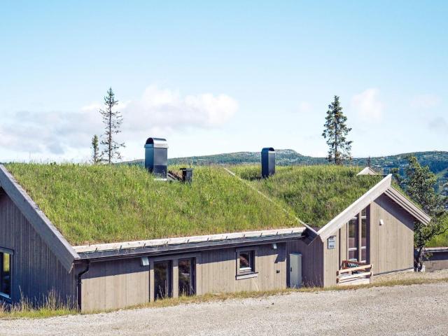 Stylish Cabin Retreat in Varden-By Traum
