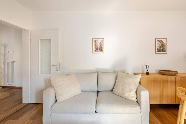 Maraini Deluxe Apartment - free parking
