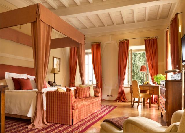 Castiglion del Bosco, A Rosewood Hotel