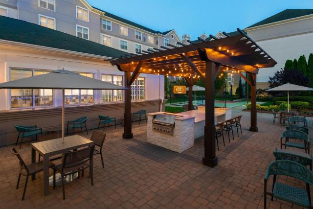 Homewood Suites by Hilton Holyoke-Springfield/North