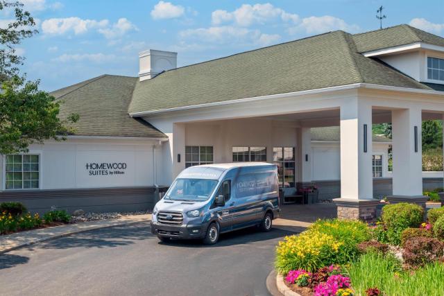 Homewood Suites by Hilton Holyoke-Springfield/North