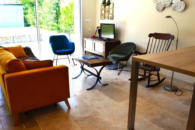 Chez Paulette - par Happy House