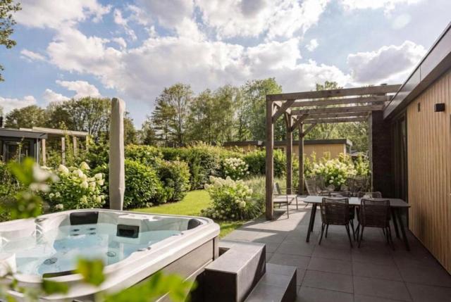 Mooi Twente Lodges - privé Spa en sauna