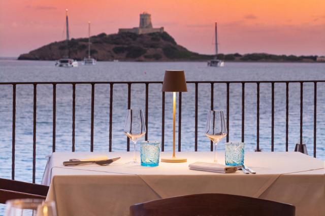 Sant Efis Hotel