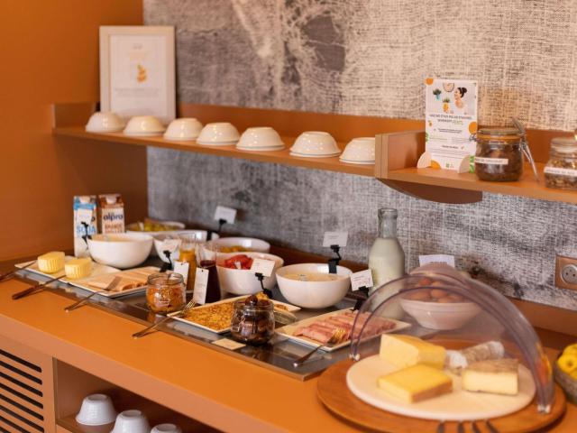 ibis Styles Chinon