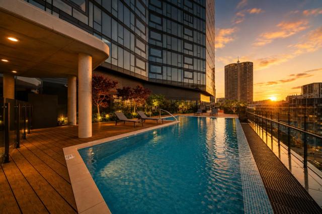 City Center Executive Apartment Perth CBD-Pool & Gym &Parking-Adjacent RAC