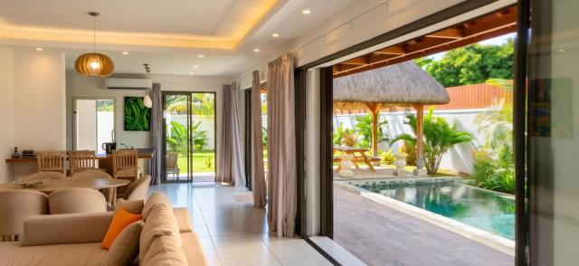 Elegant Villa in Pereybere, Grand Baie + Pool