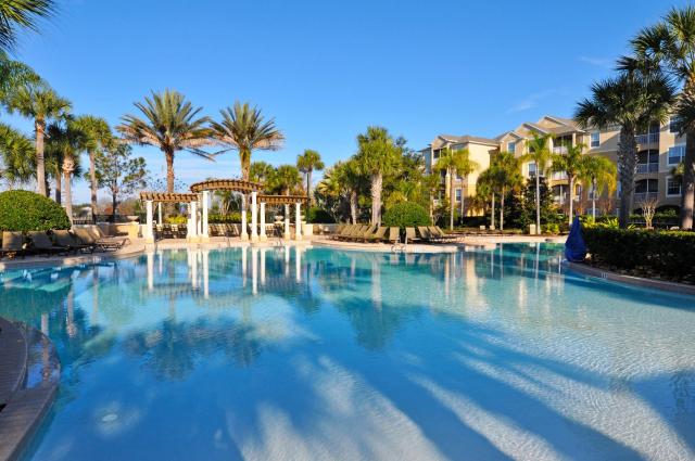 Windsor Hills Resort 2 Miles to Disney 6-Bedroom 4-Bathrooms Villa with Private Pool and Spa