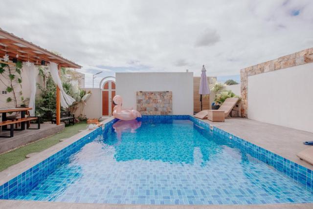 L&E Private Cabin by Quatra Belle Villas