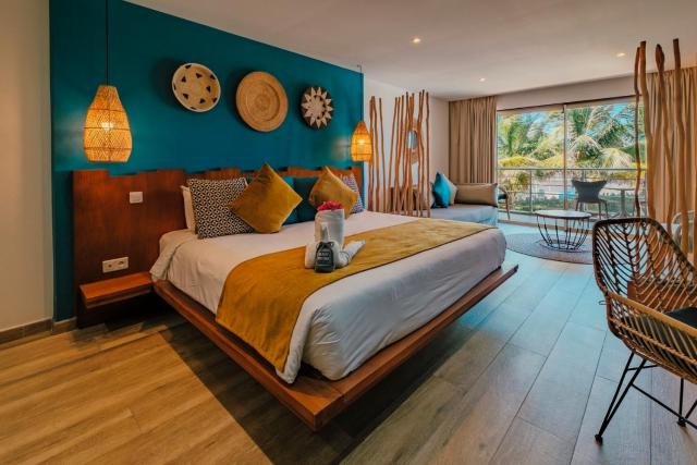 Orient Beach Hotel